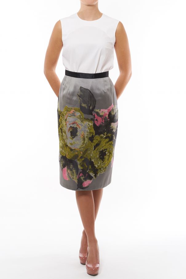 Glänzender Rock mit Blumenmuster in grau