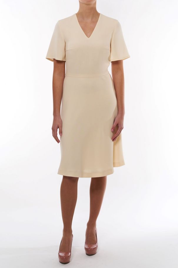 Schlichtes Kleid in Beige
